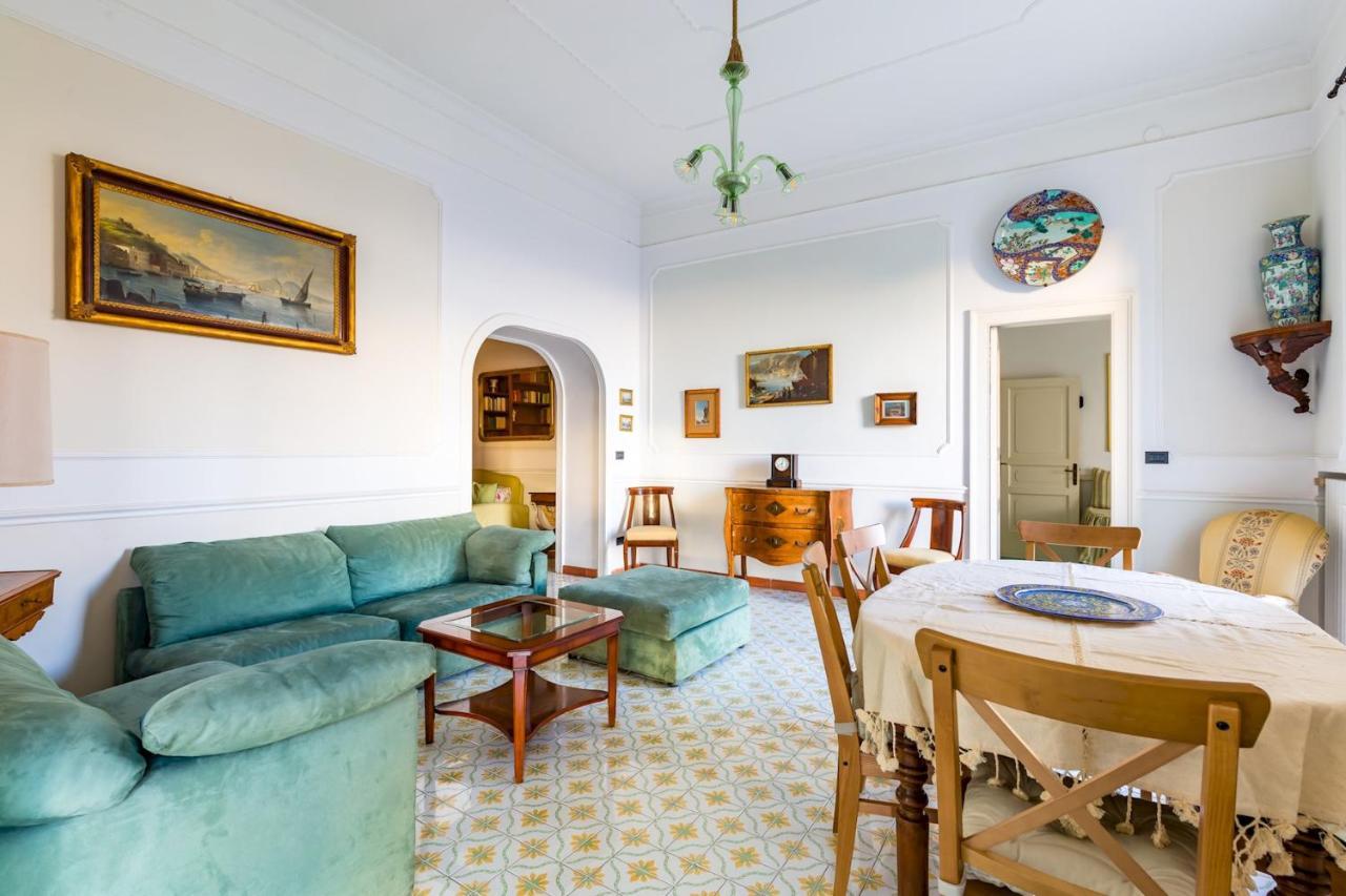 Villa Paola - Hidden Panoramic Garden And Terraces By Napoliapartments Luaran gambar