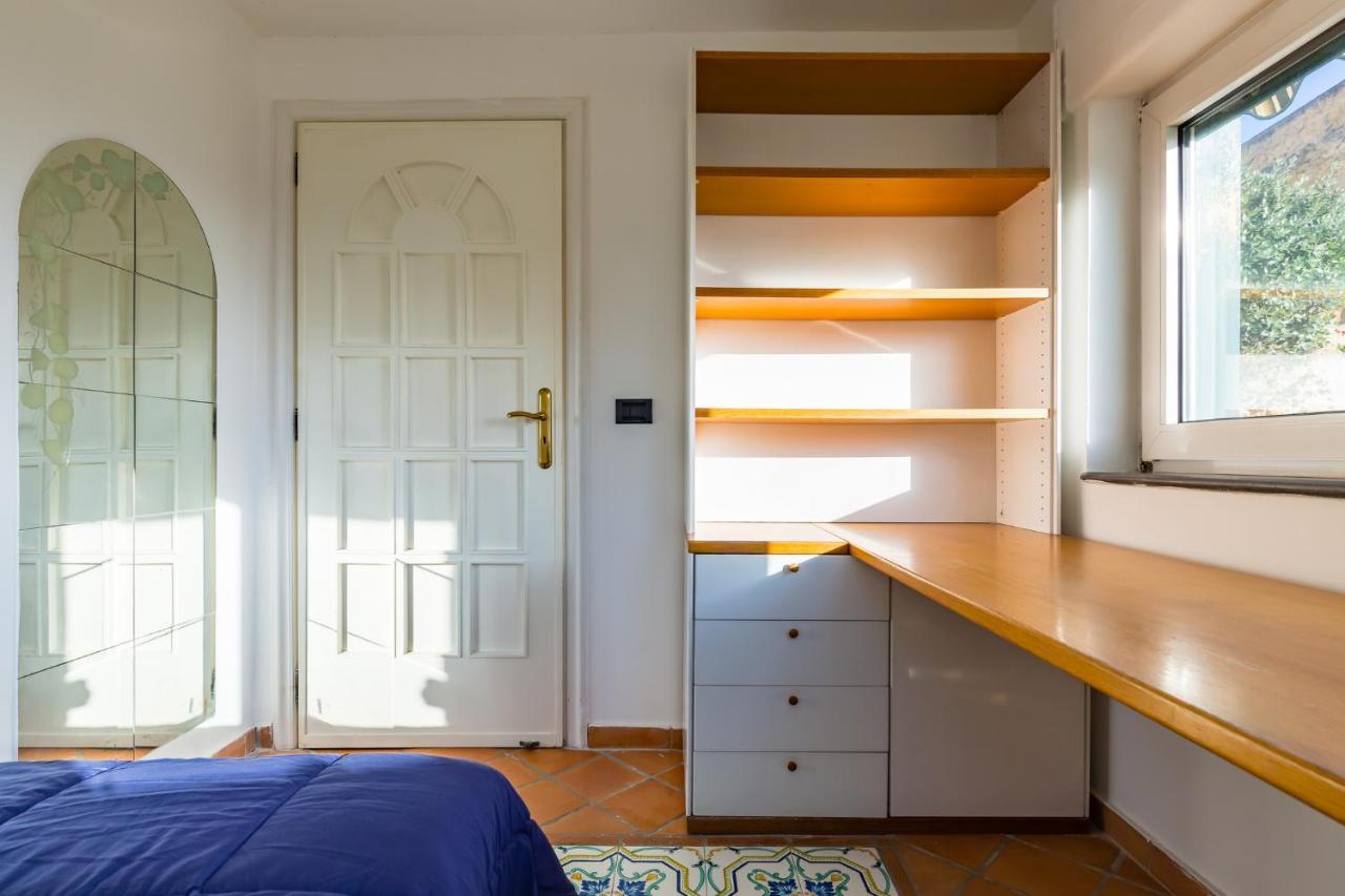 Villa Paola - Hidden Panoramic Garden And Terraces By Napoliapartments Luaran gambar