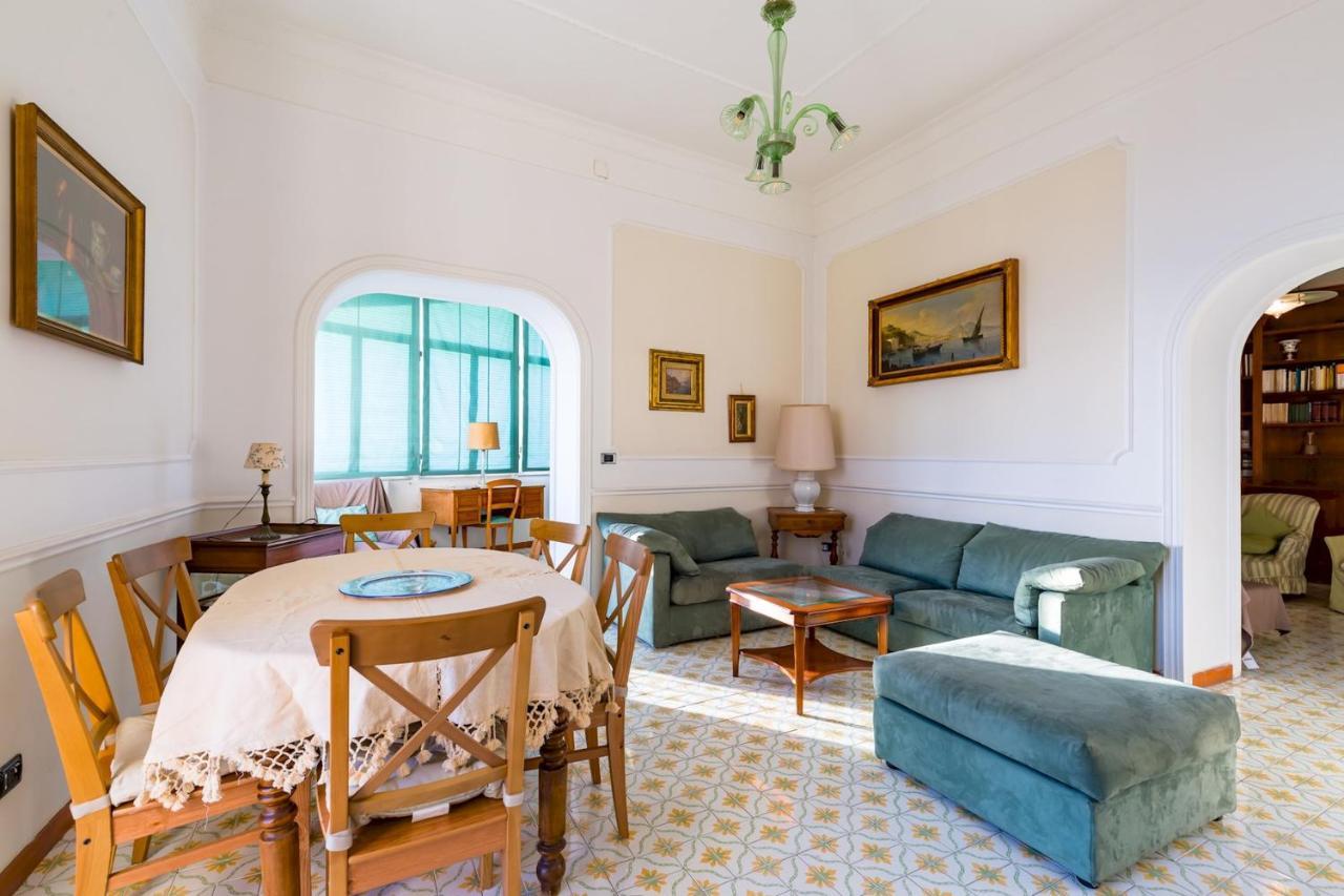 Villa Paola - Hidden Panoramic Garden And Terraces By Napoliapartments Luaran gambar